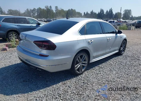 2017 Volkswagen Passat 1.8T R-Line из США, поврежденный, VIN 1VWDT7A31HC069071